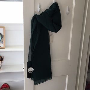 Hunter green scarf